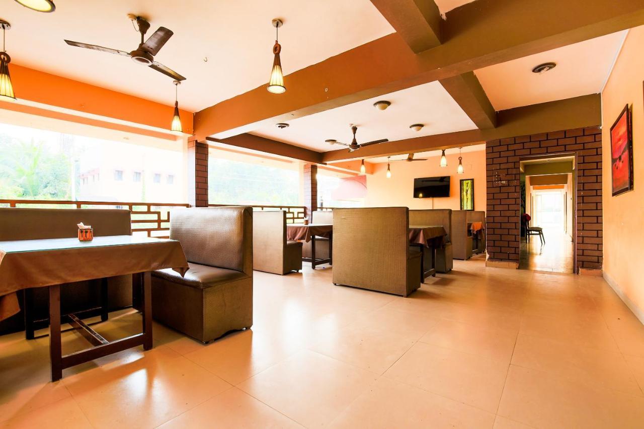 Oyo 18794 Hotel Colva Plaza 외부 사진