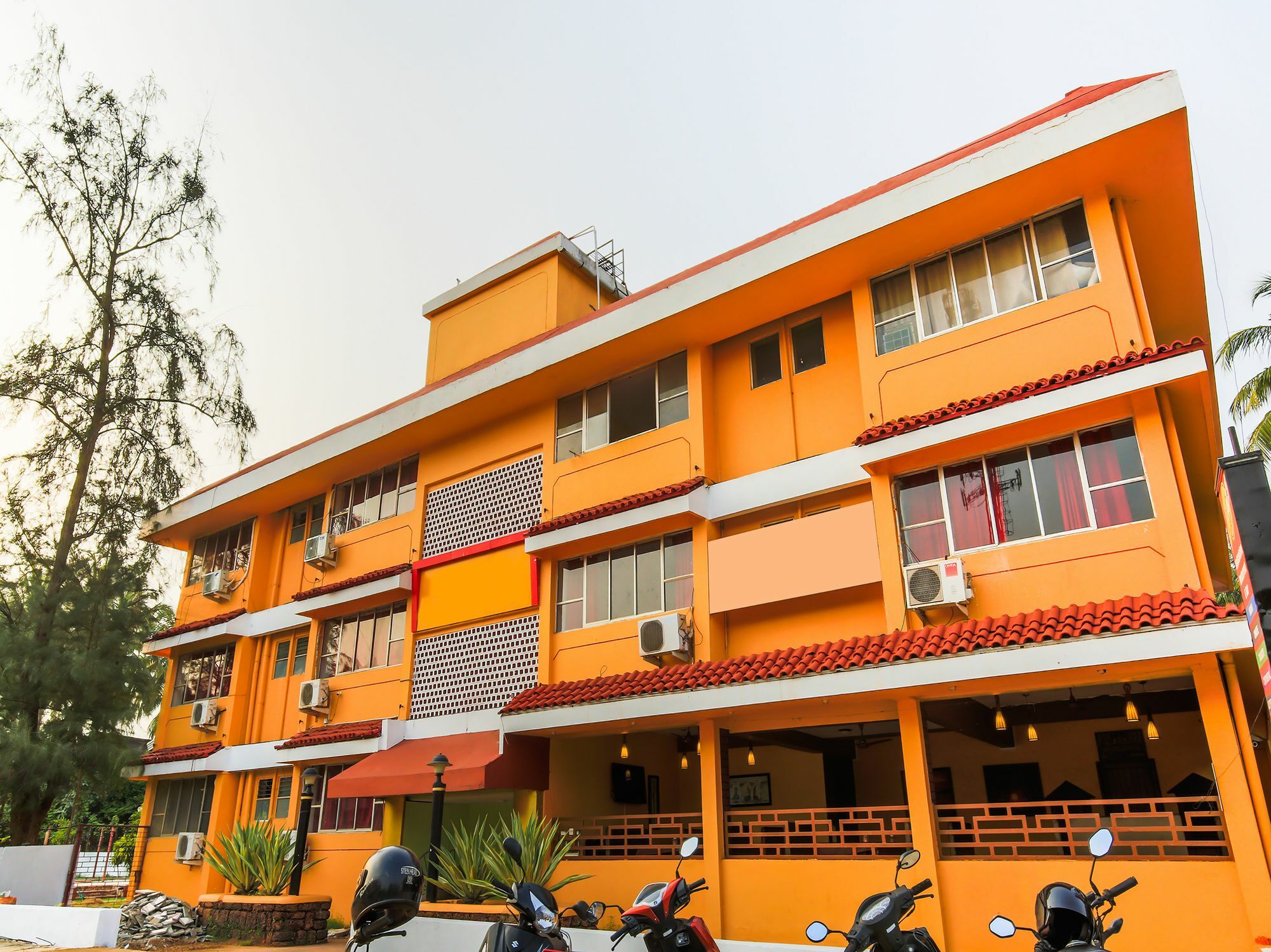 Oyo 18794 Hotel Colva Plaza 외부 사진